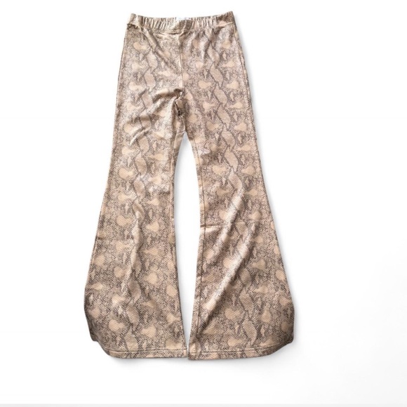 ‎Snake Print High Waist Flare Pants - Picture 4 of 14